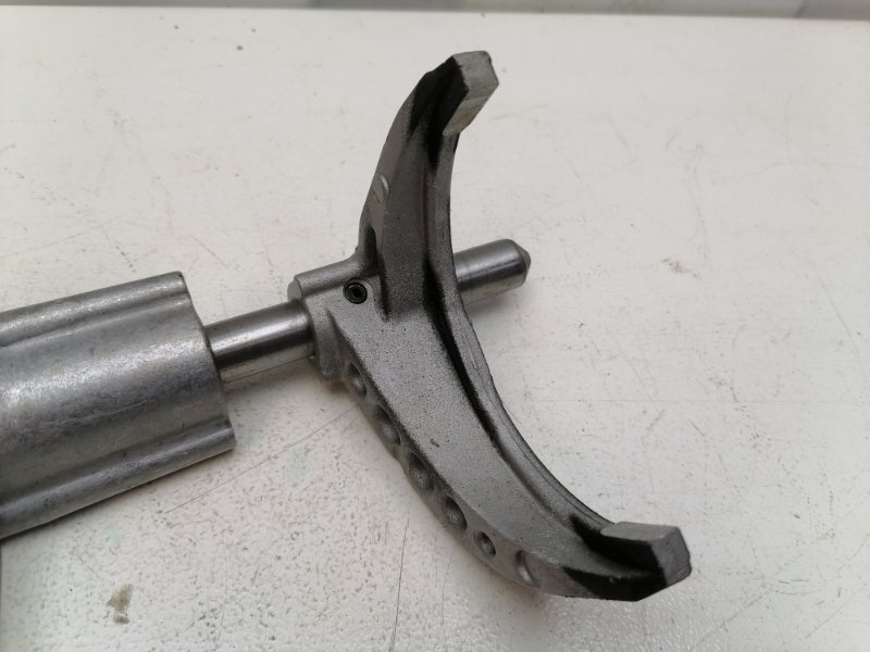 Вилка кпп Audi 80 B3