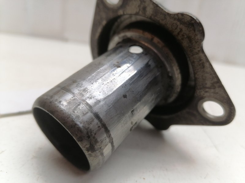 Втулка выжимного Audi 80 B3