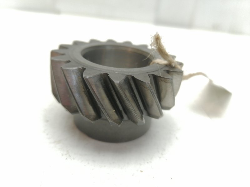 Шестерня заднего хода Audi 80 B3