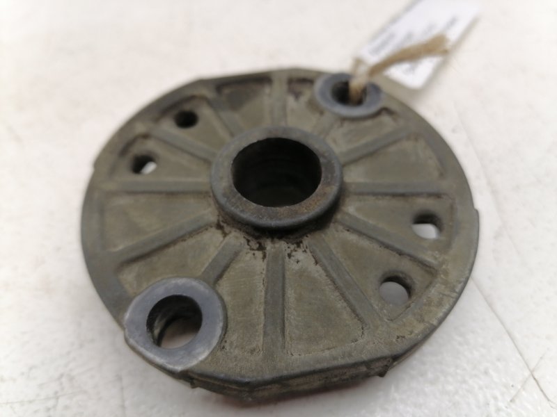 Крышка кпп Audi Volkswagen