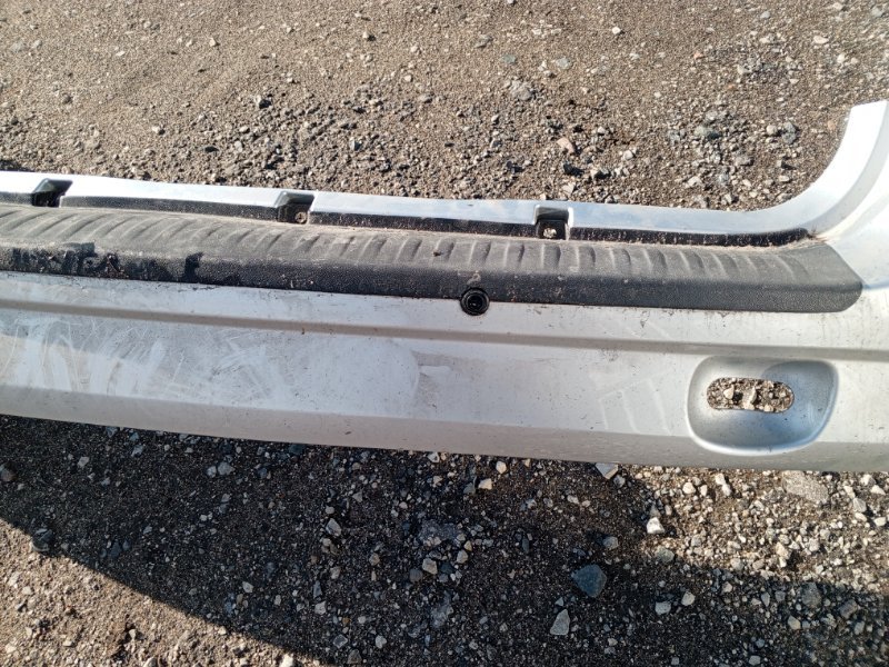 Бампер Lada Largus