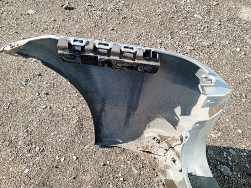 Бампер Lada Largus