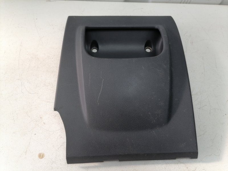 Крышка блока предохранителей Fiat Albea