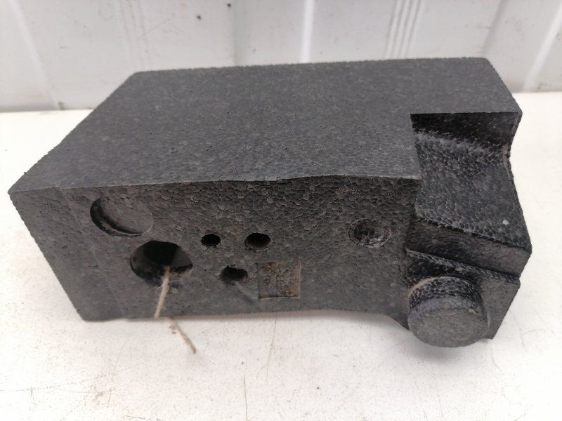 Наполнитель ( абсорбер ) бампера Fiat Albea