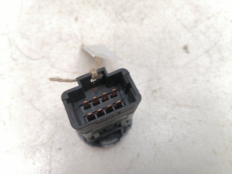 Кнопка аварийной сигнализации Lada Largus