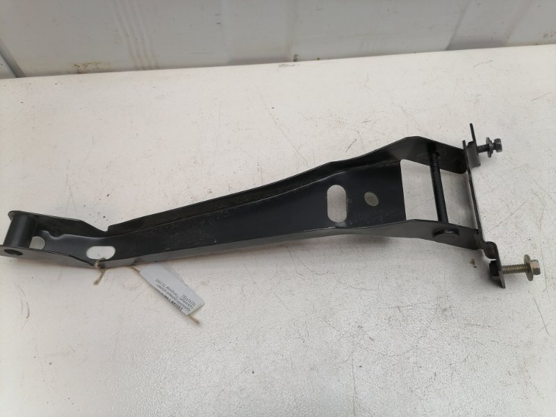 Кронштейн рулевой колонки Volkswagen Transporter 1993 T4