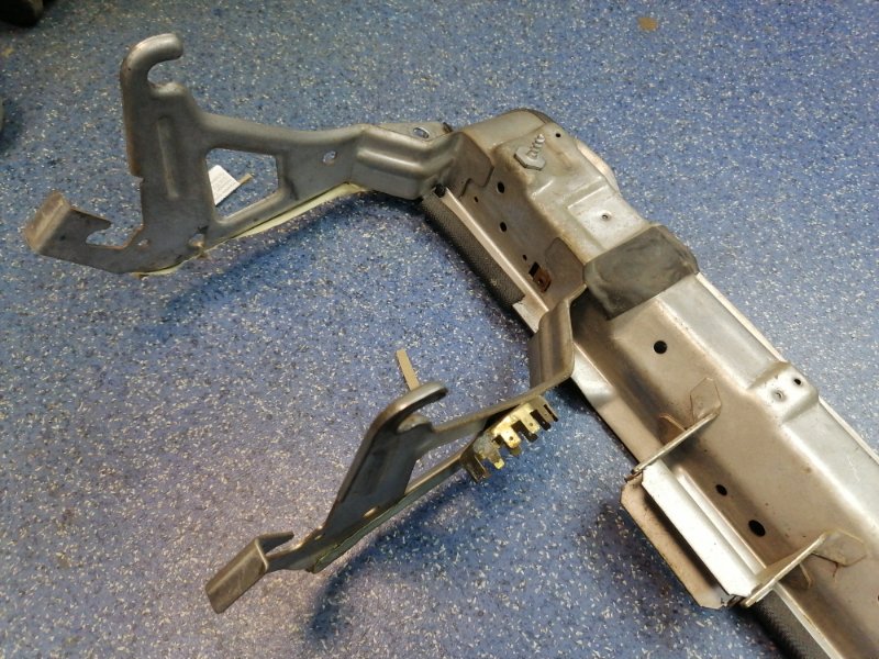 Усилитель торпедо Volkswagen Transporter 1993 T4