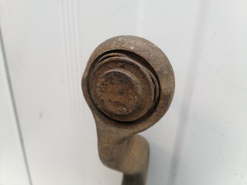 Рычаг подвески верхний Volkswagen Transporter 96-02 T4