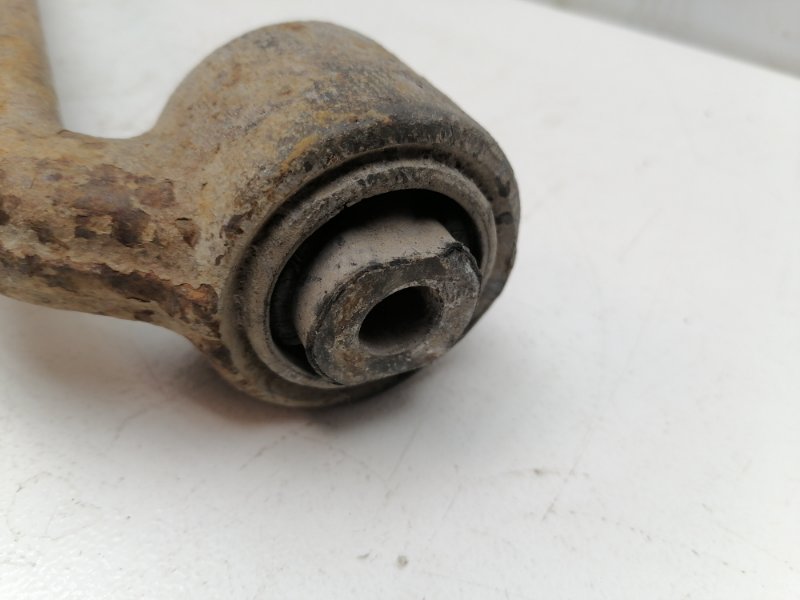 Рычаг подвески нижний Volkswagen Transporter 90-95 T4