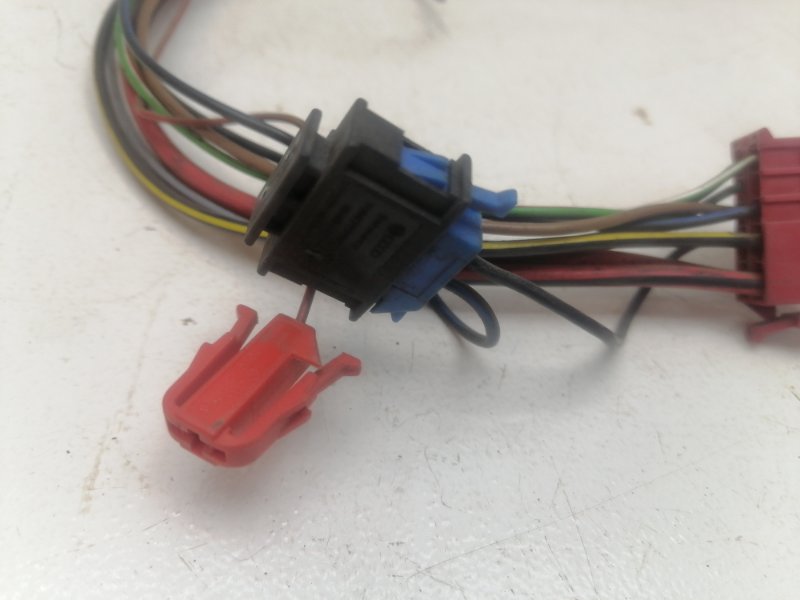 Проводка замка зажигания Volkswagen Golf 3