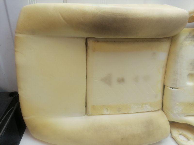 Обшивка сиденья Lada Largus 2020