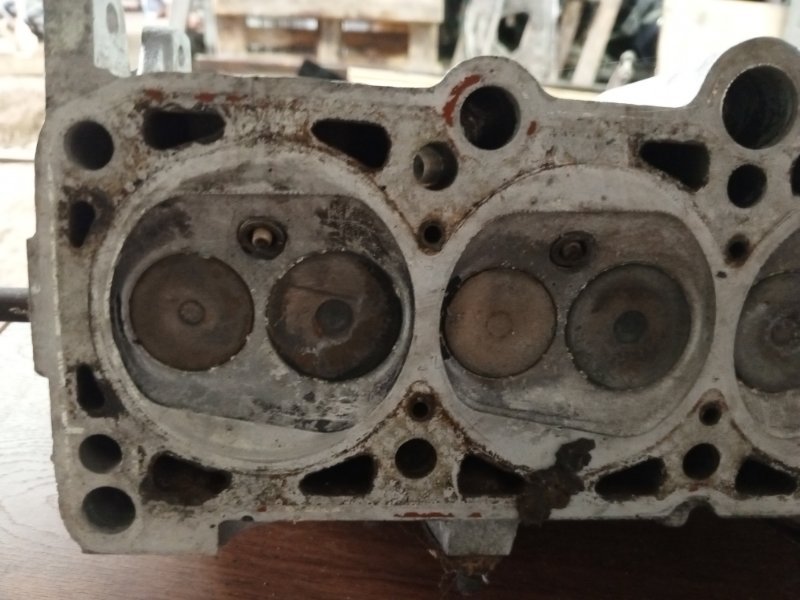 Головка блока цилиндров Audi 100 C3