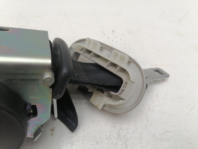 Ремень безопасности Lada Largus 2020