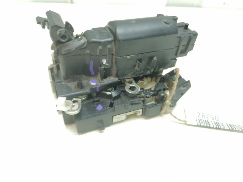 Замок двери Lada Largus 2020