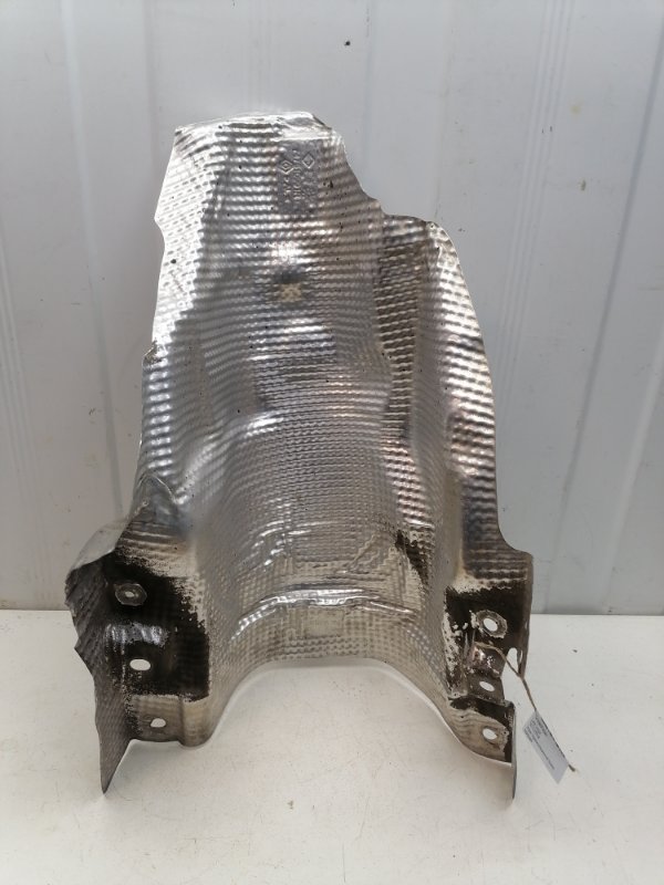 Тепловой экран Lada Largus