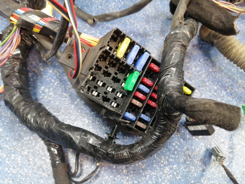 Проводка панели Lada Largus 2020