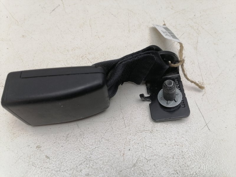 Замок ремня безопасности Lada Largus