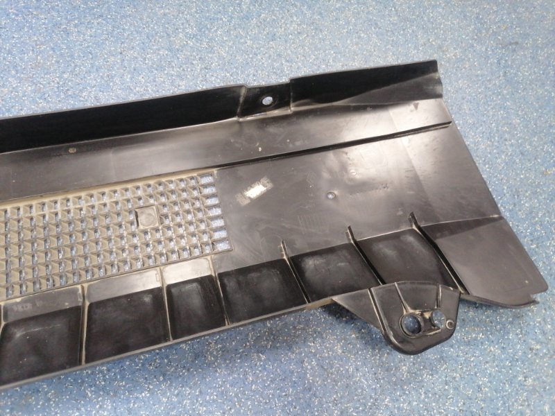 Защита днища Lada Largus