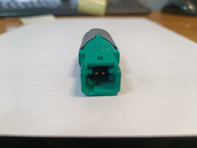 Концевик педали тормоза Lada Largus