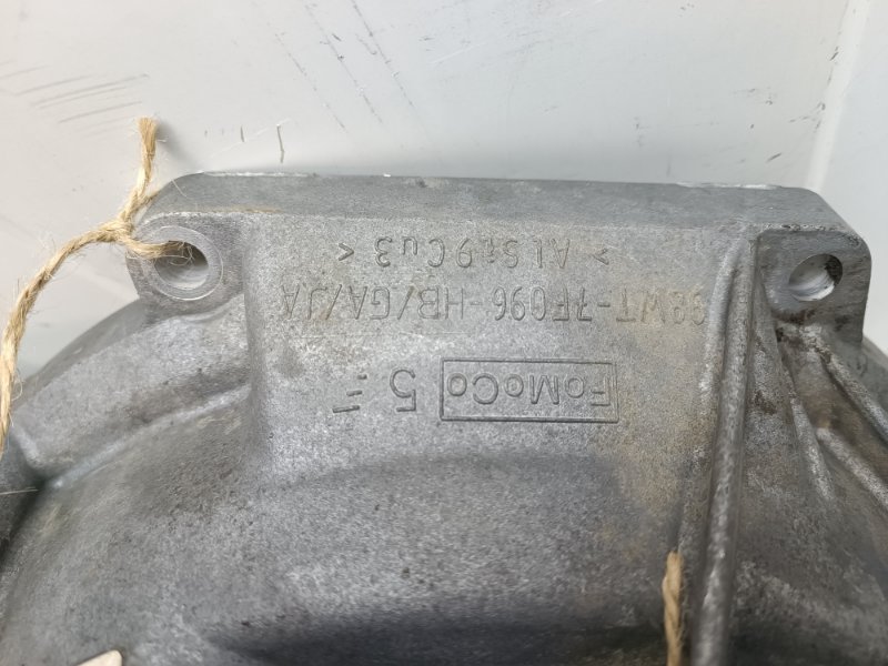 Корпус кпп Ford Focus 2011 3