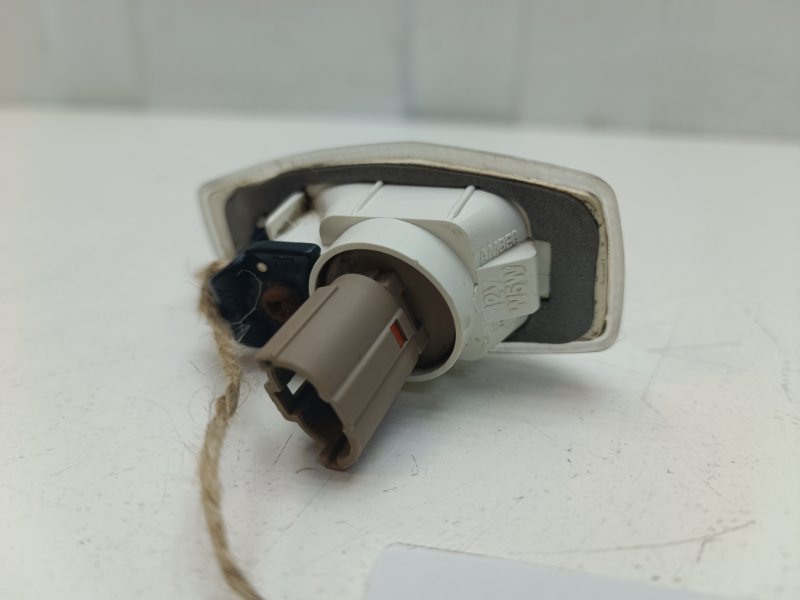 Поворотник в крыле Hyundai Getz