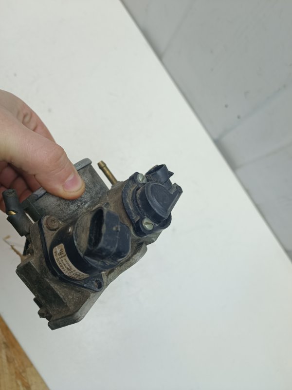 Дроссельная заслонка Ваз 2112