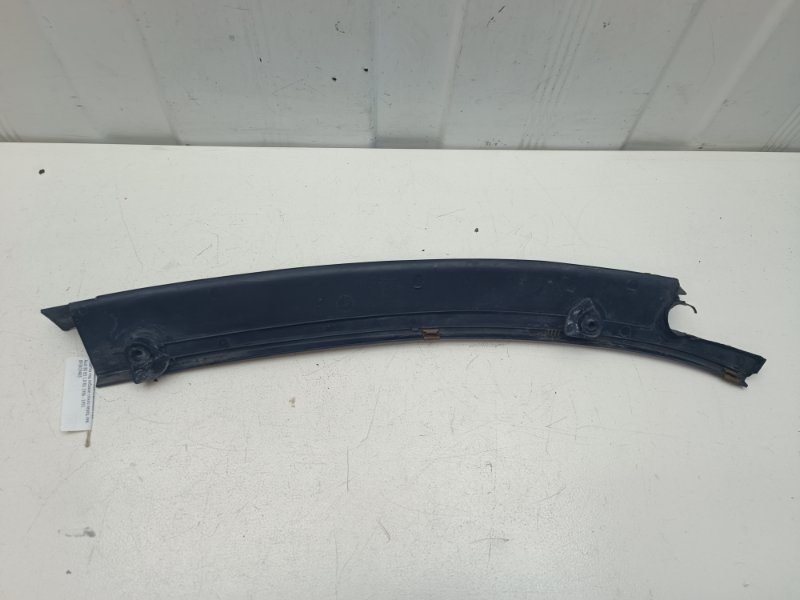 Решетка под лобовое стекло Audi 80 1986 - 1991 B3