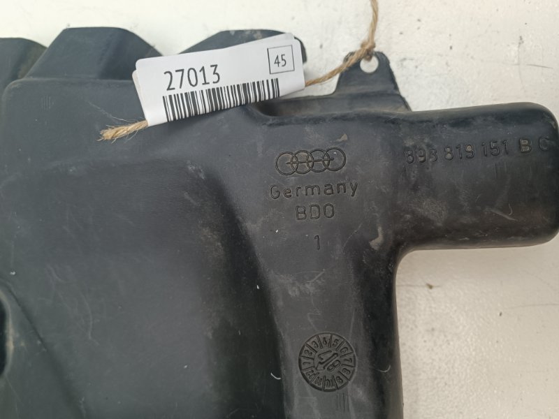 Воздуховод отопителя Audi 80 1986 - 1991 B3