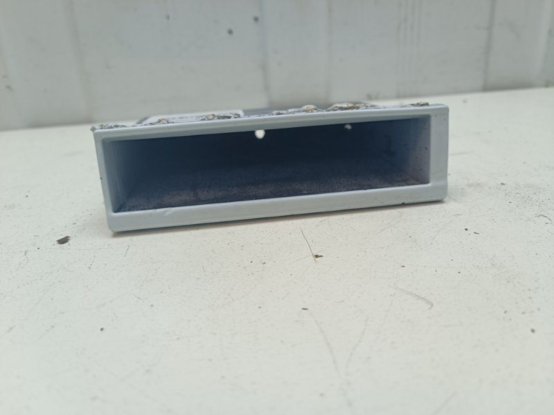 Бардачок Audi 80 1986 - 1991 B3