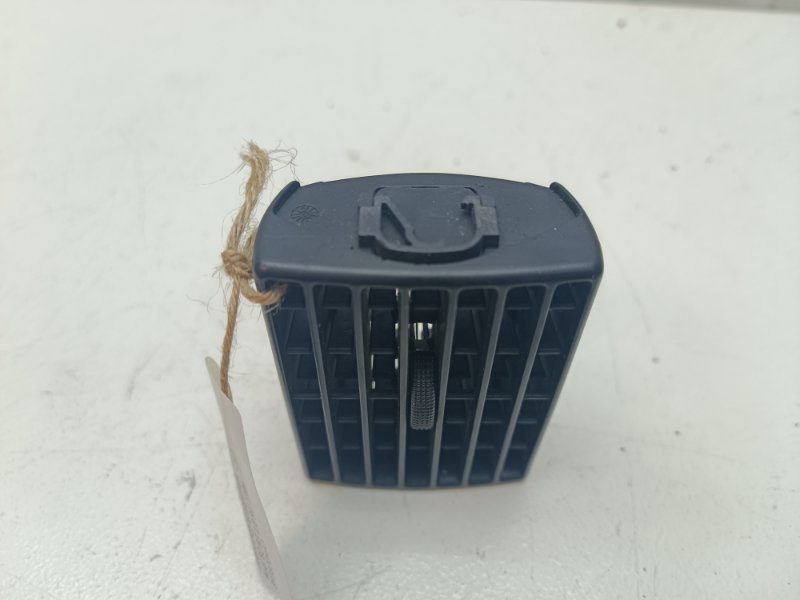 Дефлектор воздушный Audi 80 1986 - 1991 B3