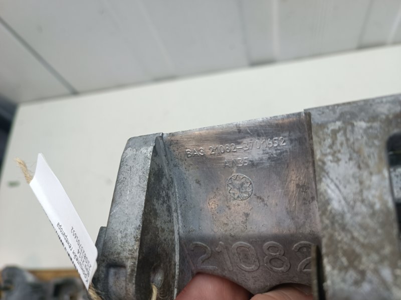 Кронштейн генератора Ваз 2114