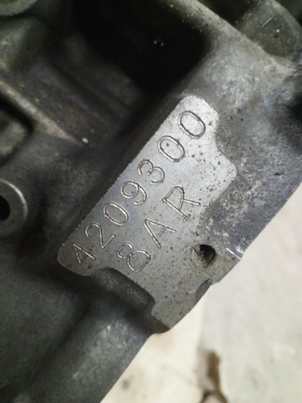 Блок цилиндров Lexus RX200t