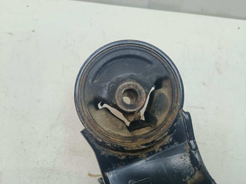 Опора двигателя Hyundai Sonata EF