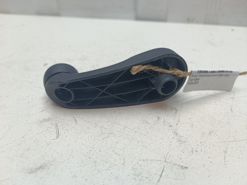 Ручка стеклоподъемника Fiat Albea