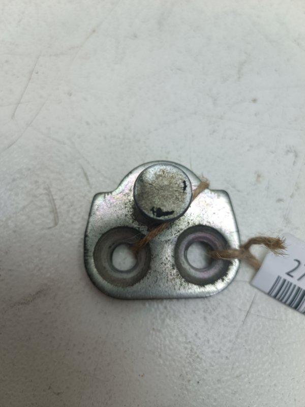 Ответная часть замка (петля) Fiat Albea