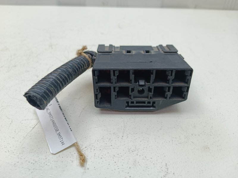 Разъем Ford Focus 3