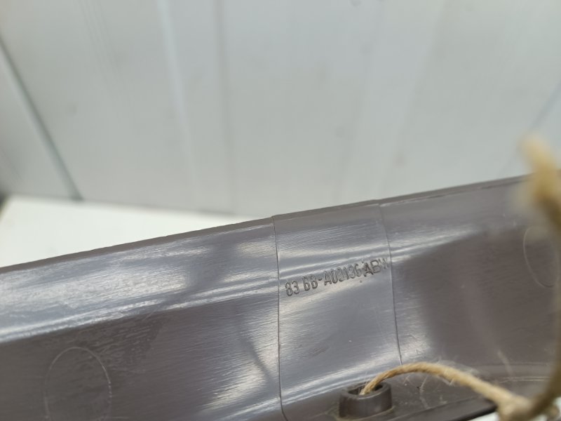 Накладка стойки лобового стекла Ford Sierra GBC