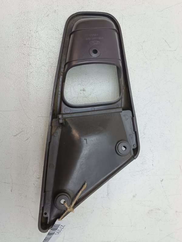 Крышка ремня безопасности Ford Sierra GBC