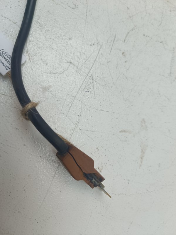 Датчик детонации Volkswagen Passat B4