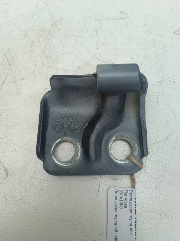 Петля двери Fiat Albea