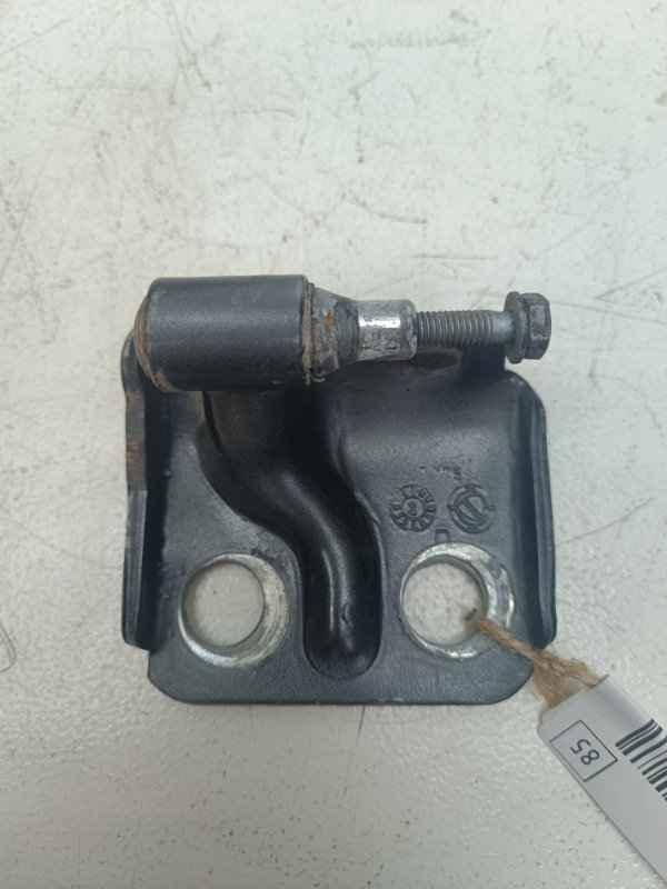 Петля двери Fiat Albea