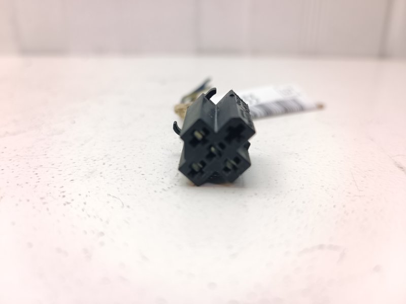 Разъем Volkswagen Transporter T4