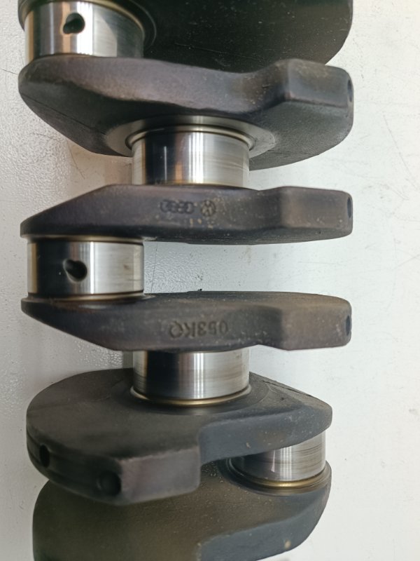 Коленвал Volkswagen Passat B4