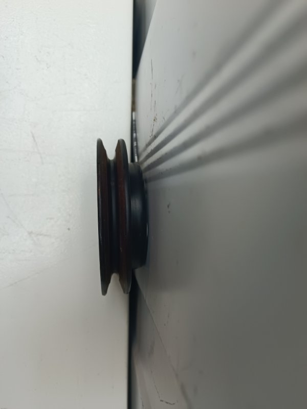 Шкив помпы Volkswagen Passat B4