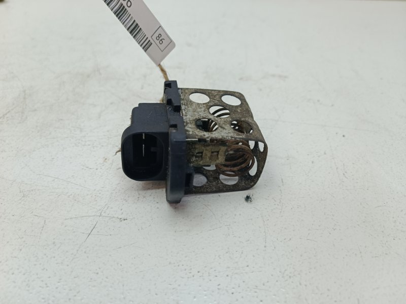 Резистор вентилятора Lada Largus