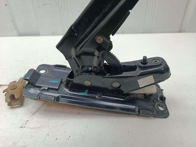 Рычаг стояночного тормоза Fiat Albea