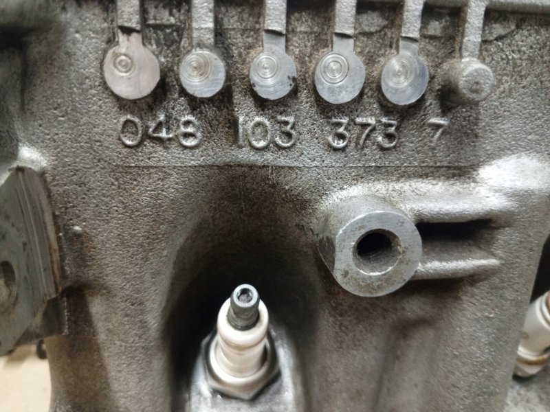 Головка блока цилиндров Volkswagen Passat B4