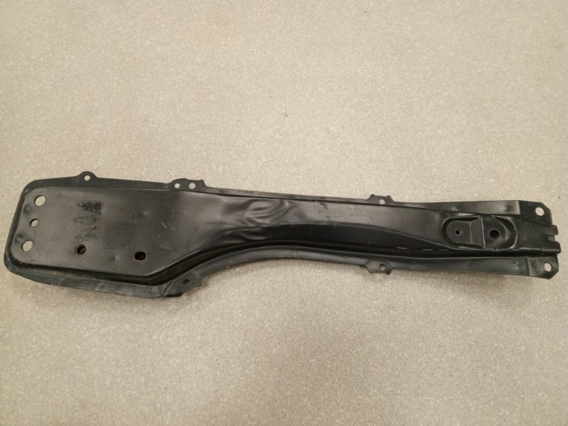 Рычаг продольный Geely Emgrand EC7