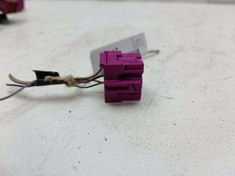 Разъем Audi A4 B5