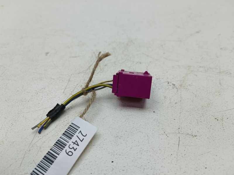 Разъем Audi A4 B5